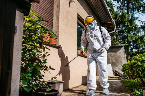 Best Residential Pest Control  in Oaklawn Sunview, KS